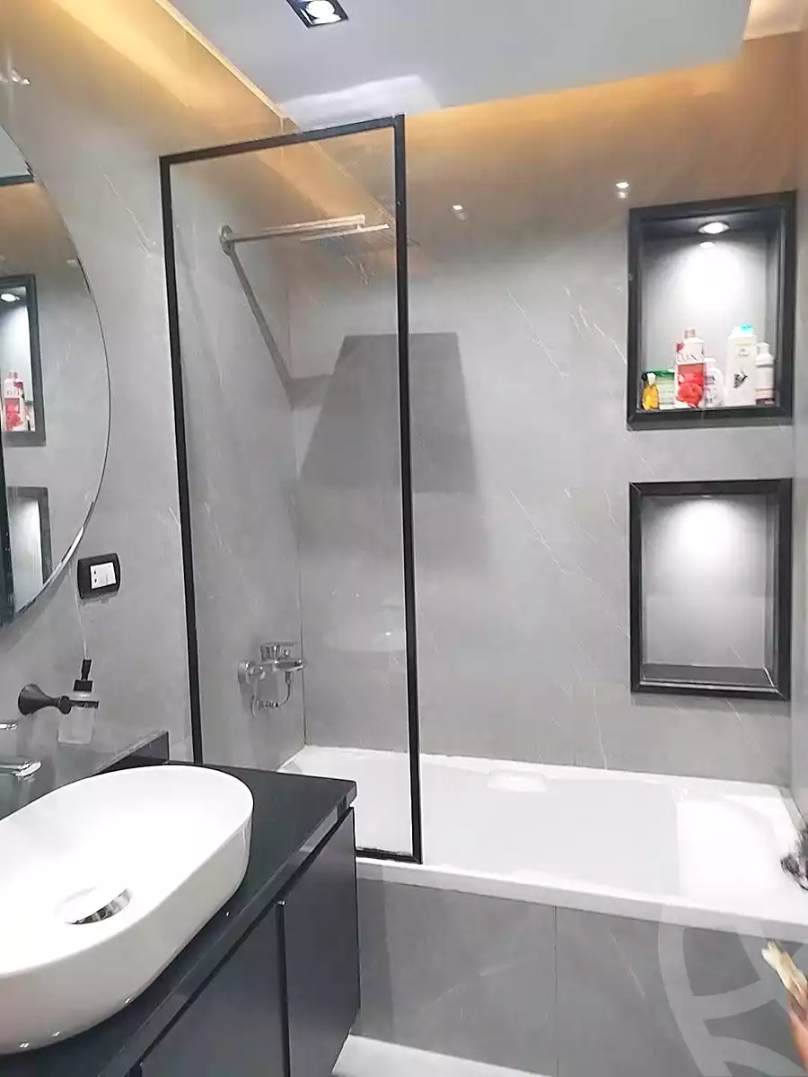 https://aqarmap.com.eg/ar/listing/7331318-for-sale-cairo-el-zaytun-hlmy-lzytwn-ain-shams-st
