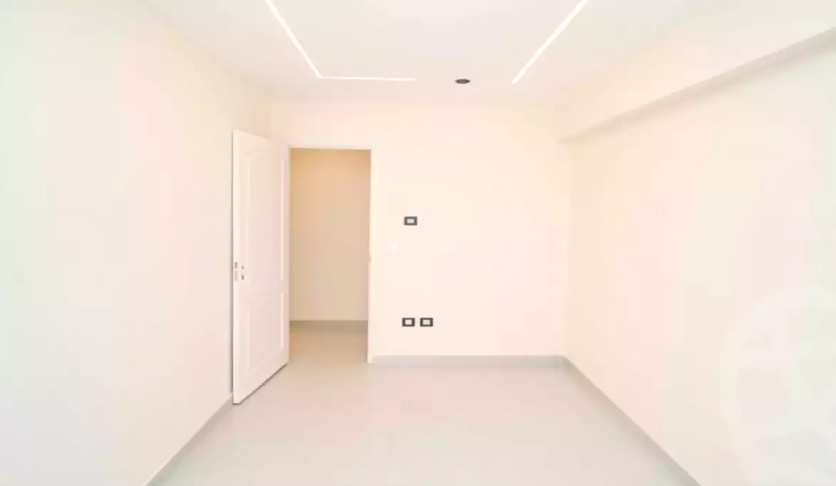 https://aqarmap.com.eg/en/listing/7331426-for-sale-alexandria-sydy-bshr-sydy-bshr-bhry