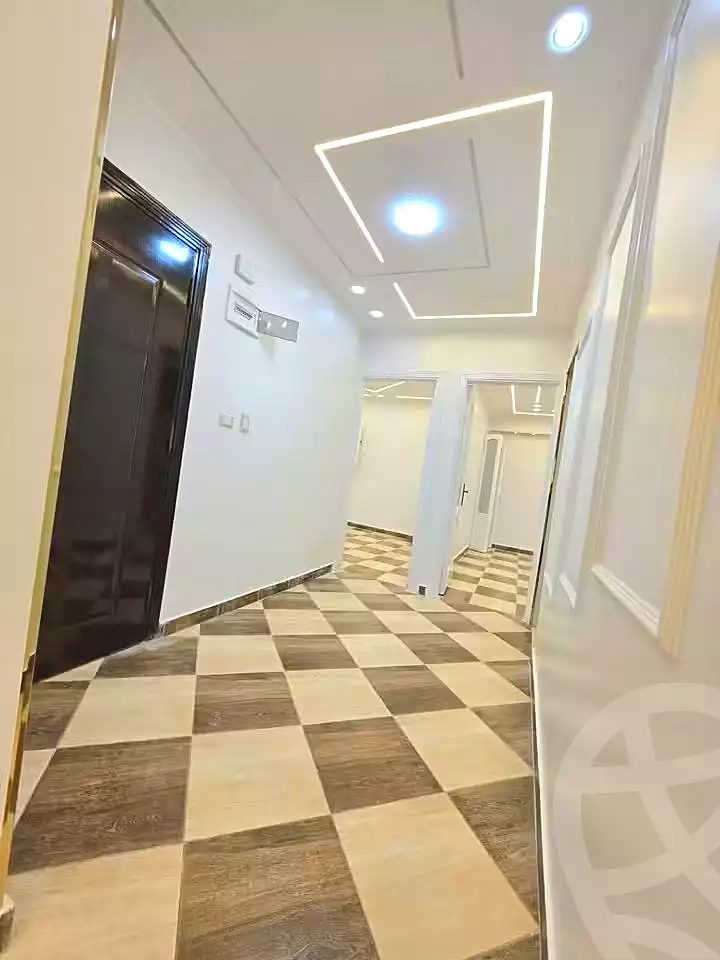 https://aqarmap.com.eg/ar/listing/7331439-for-sale-alexandria-sydy-bshr-sydy-bshr-bhry