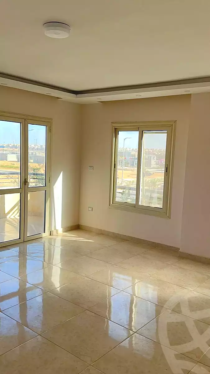 https://aqarmap.com.eg/en/listing/7331614-for-rent-cairo-6th-of-october-compounds-jrdyny-lshms