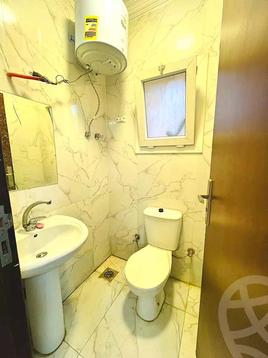 https://aqarmap.com.eg/ar/listing/7331589-for-rent-cairo-6th-of-october-el-ahyaa-neighborhood-1st-eighth-neighborhood