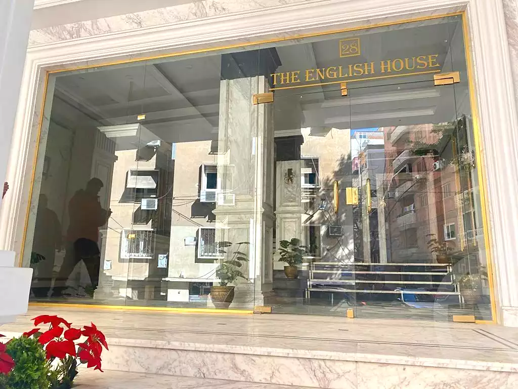 https://aqarmap.com.eg/ar/listing/7331721-for-sale-alexandria-kafr-abdo-sant-giyn-st