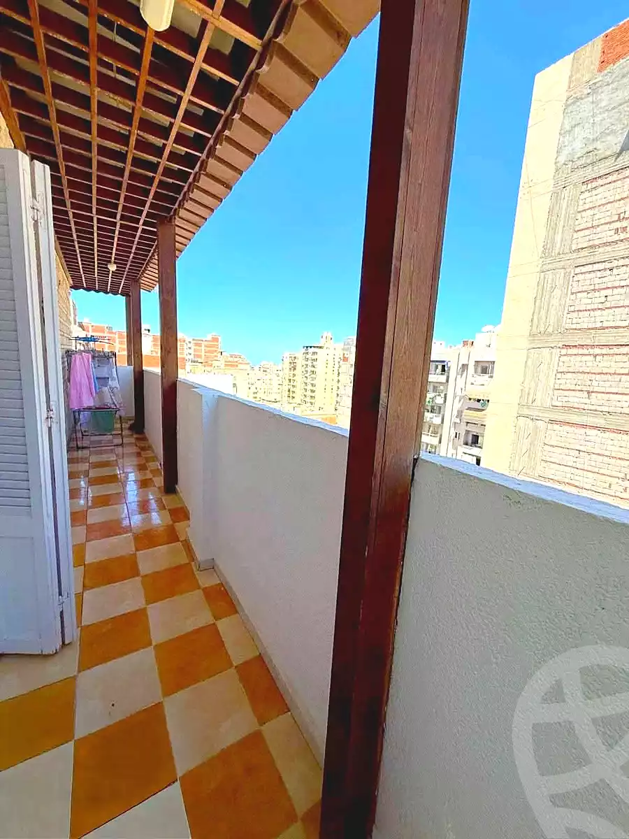 https://aqarmap.com.eg/ar/listing/7331740-for-sale-alexandria-el-asafra-l-sfr-bhry