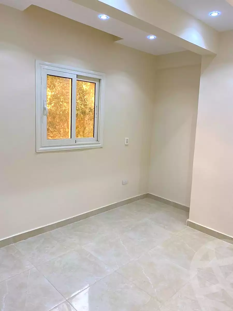 https://aqarmap.com.eg/en/listing/7331825-for-sale-cairo-6th-of-october-el-ahyaa-neighborhood-3rd-al-hay-al-thalith-st