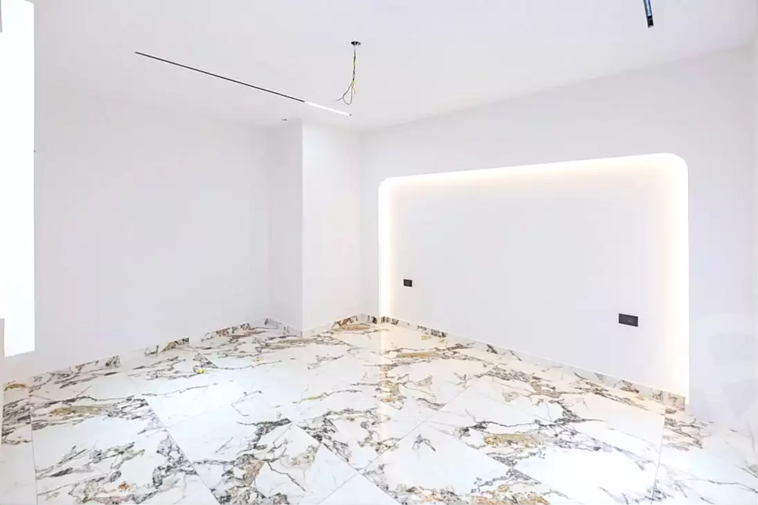 https://aqarmap.com.eg/ar/listing/7331902-for-sale-alexandria-camp-cesar-el-gaish-rd