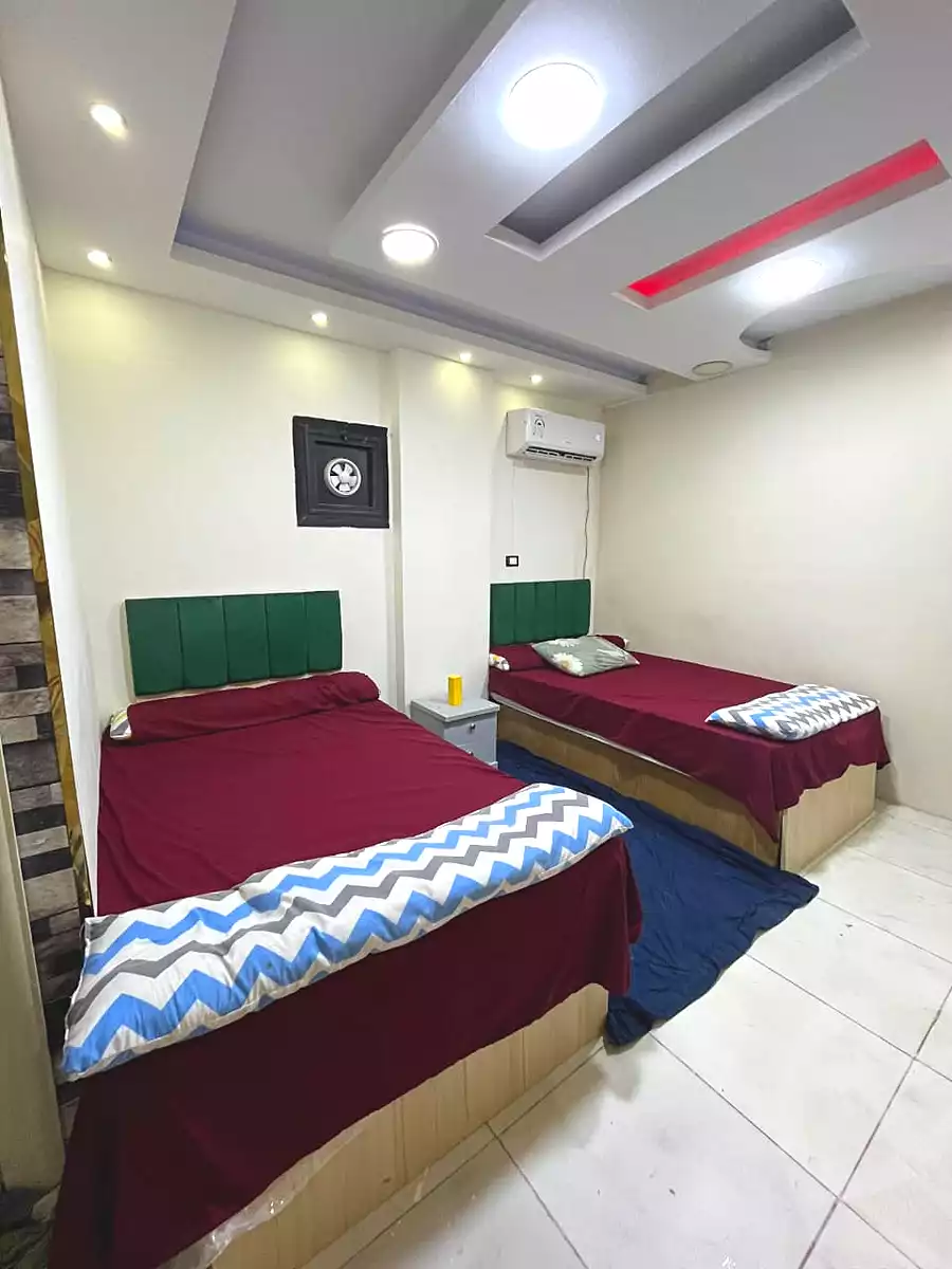 https://aqarmap.com.eg/ar/listing/7331970-for-rent-cairo-6th-of-october-el-ahyaa-neighborhood-1st-al-maahad