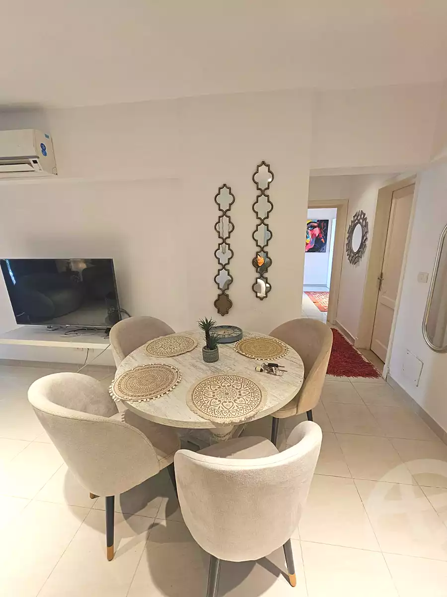 https://aqarmap.com.eg/en/listing/7332018-for-rent-cairo-new-cairo-lrhb-city-phase-1-ahmed-rami-st