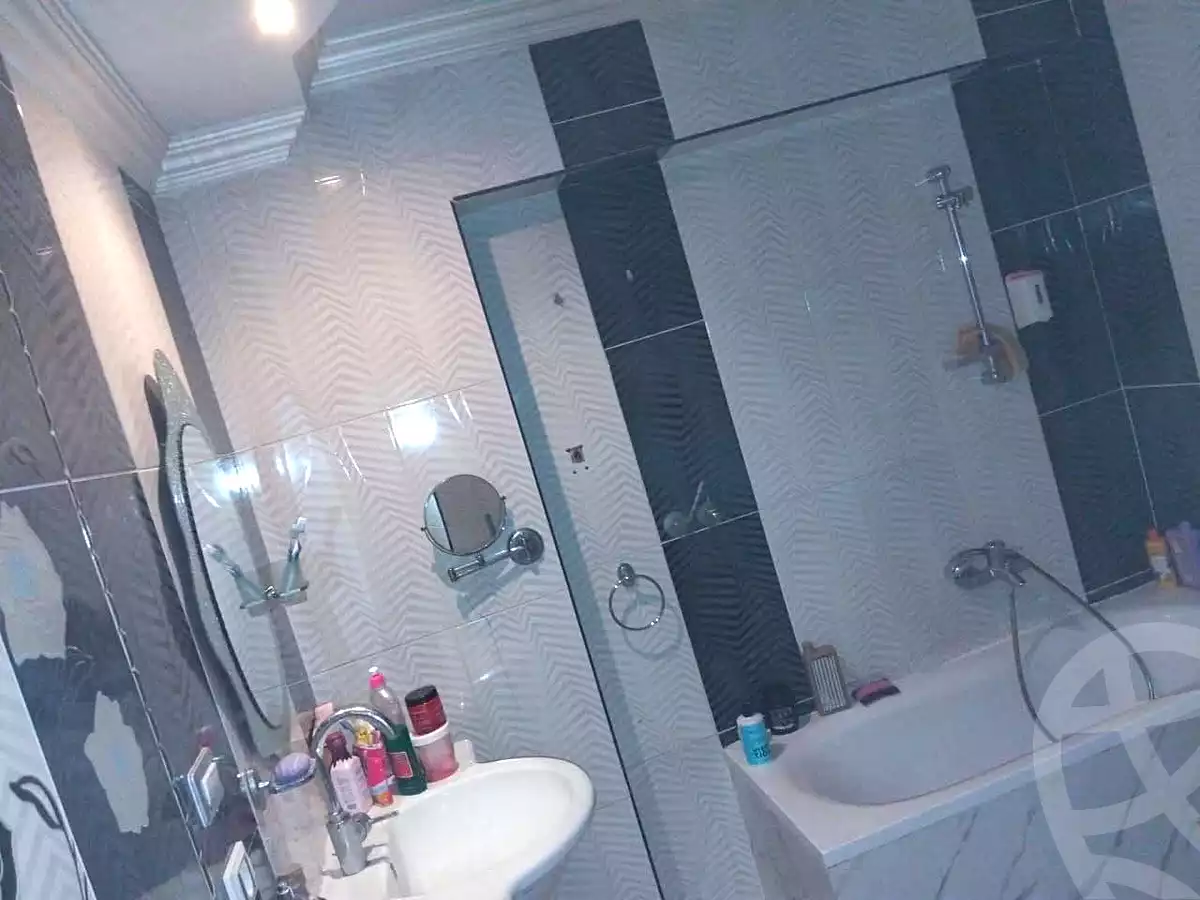 https://aqarmap.com.eg/en/listing/7332153-for-rent-cairo-nozha-2-el-khamseen-st