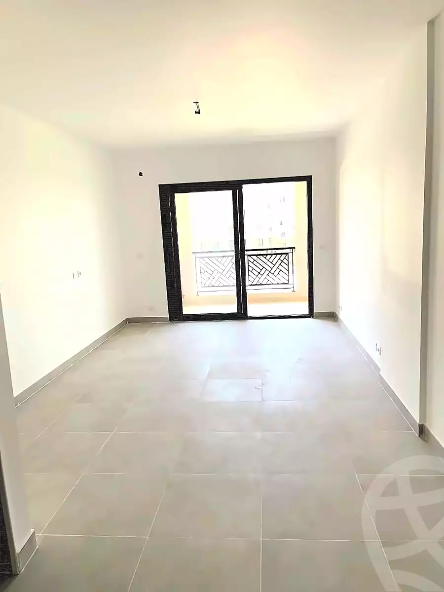 https://aqarmap.com.eg/en/listing/7332067-for-rent-cairo-new-administrative-capital-r7-celia-mntq-l-mrt-1