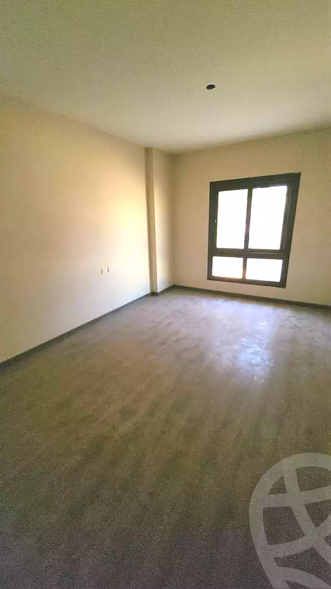 https://aqarmap.com.eg/ar/listing/7332200-for-sale-cairo-new-cairo-compounds-century-city-compound-vintage-development