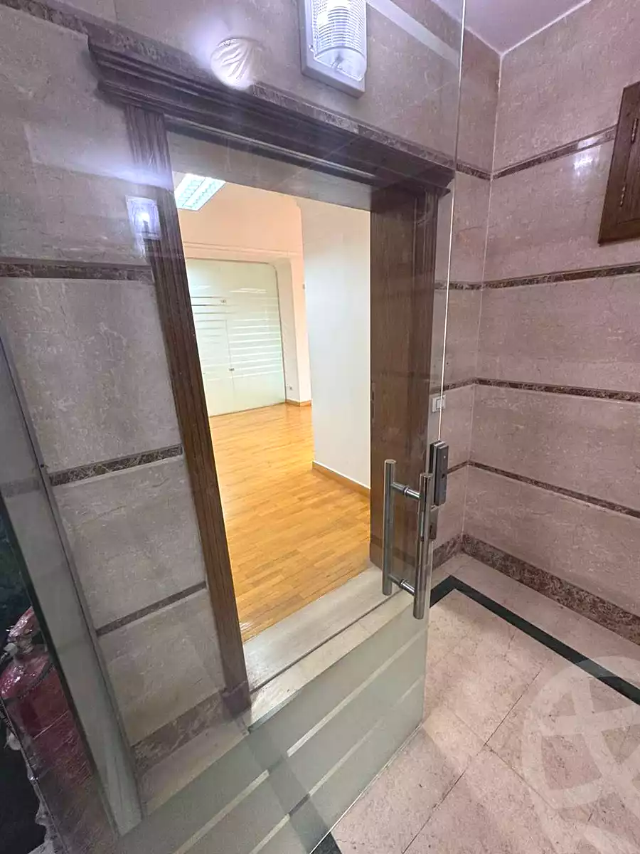 https://aqarmap.com.eg/en/listing/7332299-for-rent-cairo-el-maadi-sarayat-el-maadi-street-20