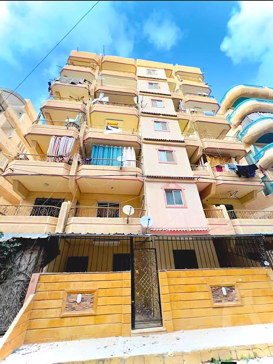 https://aqarmap.com.eg/ar/listing/7332444-for-sale-alexandria-al-agamy-shataa-el-nakheel