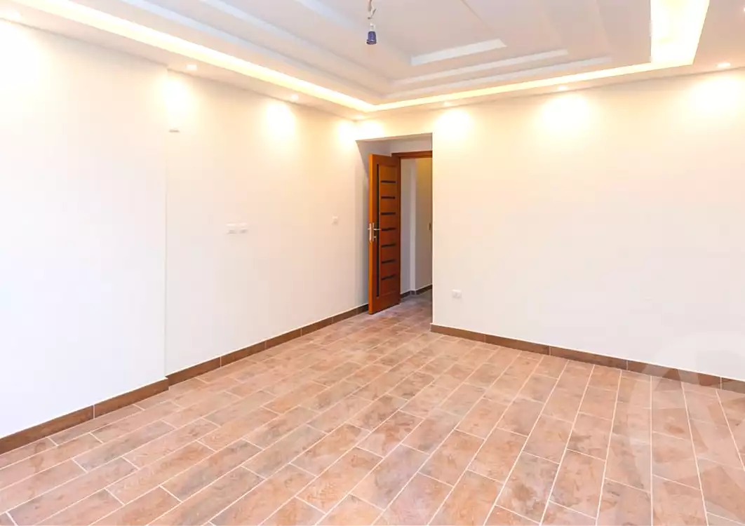https://aqarmap.com.eg/ar/listing/7332566-for-sale-alexandria-el-mandara-shr-mlk-hfny