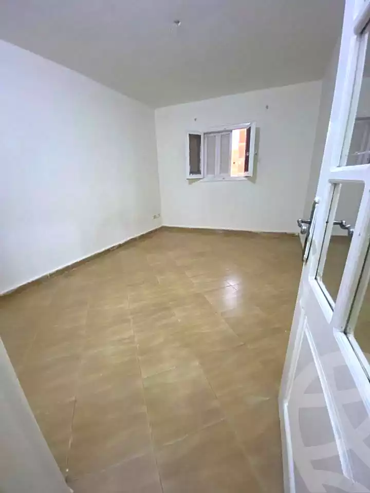 https://aqarmap.com.eg/en/listing/7332641-for-rent-cairo-el-haram-shareaa-el-haram