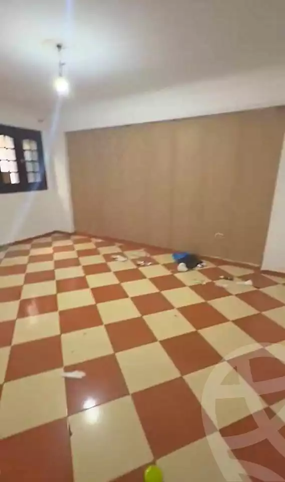 https://aqarmap.com.eg/ar/listing/7332644-for-sale-alexandria-el-asafra-shr-45