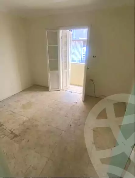 https://aqarmap.com.eg/ar/listing/7332668-for-sale-alexandria-ganaklis