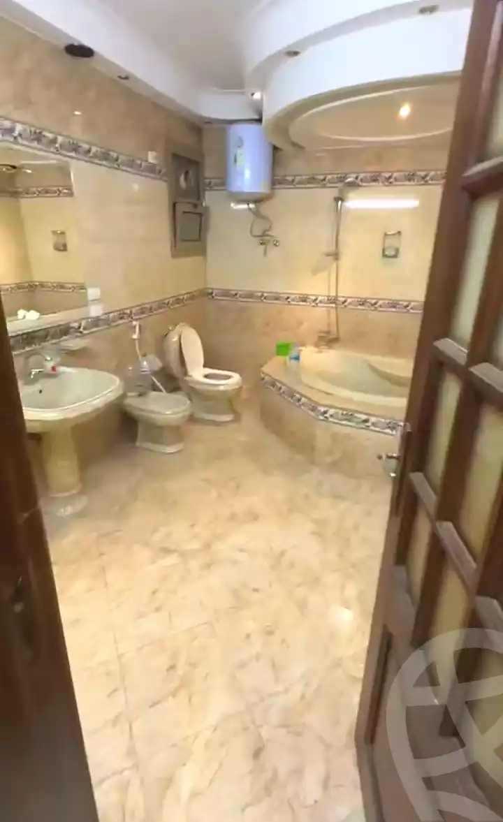https://aqarmap.com.eg/en/listing/7332755-for-rent-cairo-el-haram-shareaa-khatem-el-morsalen