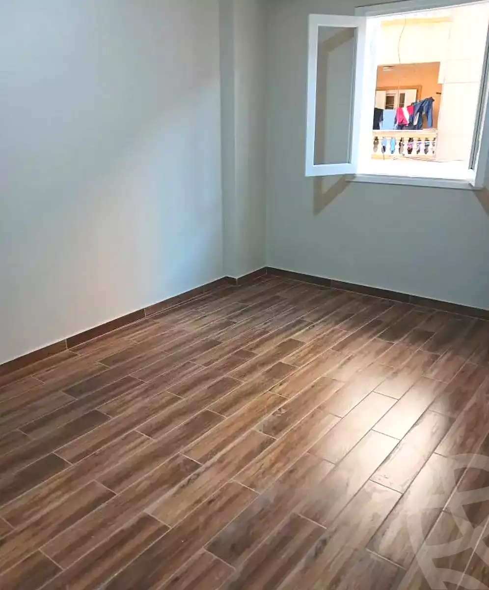 https://aqarmap.com.eg/ar/listing/7332839-for-sale-alexandria-el-asafra-ahmed-tiesser-st
