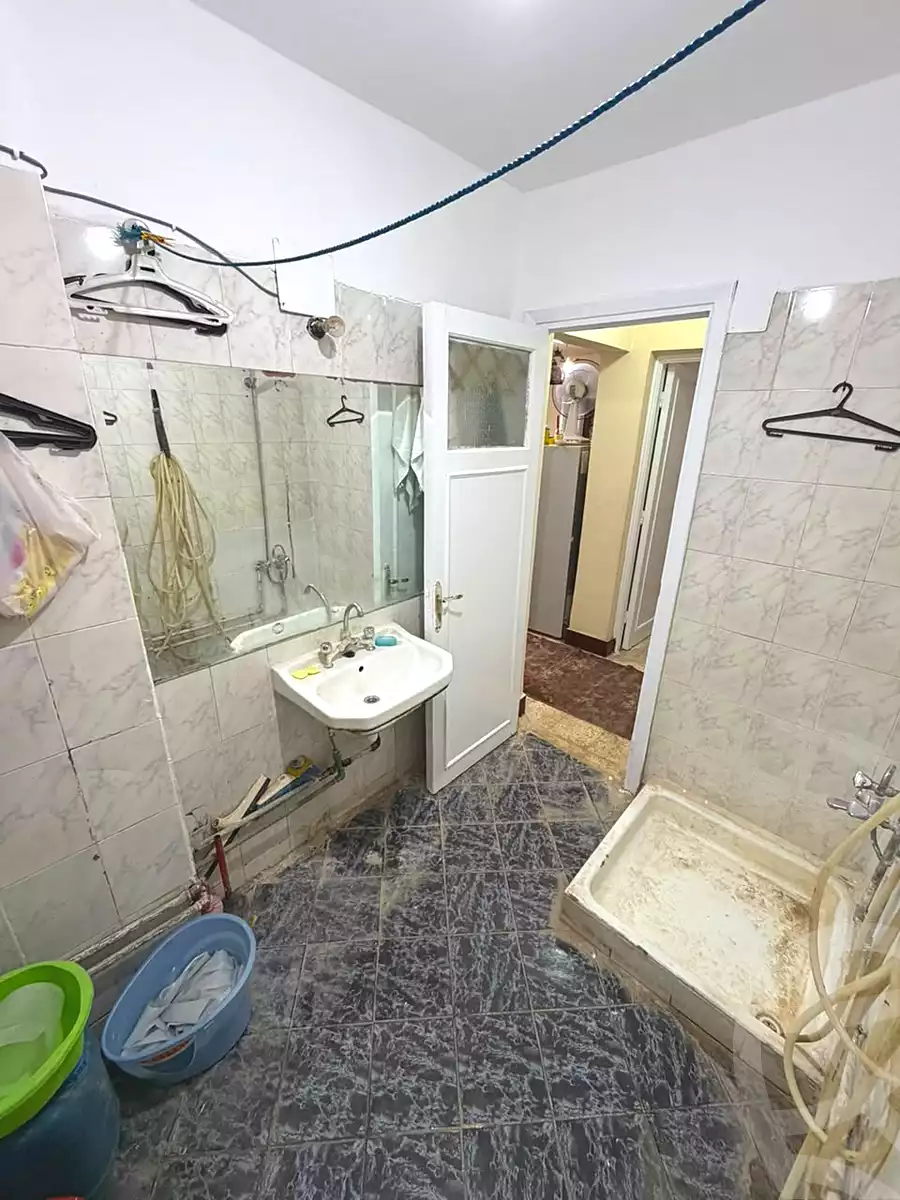 https://aqarmap.com.eg/en/listing/7332834-for-sale-cairo-new-cairo-first-settlement-neighbourhood-9-qnswa-el-ghory-st