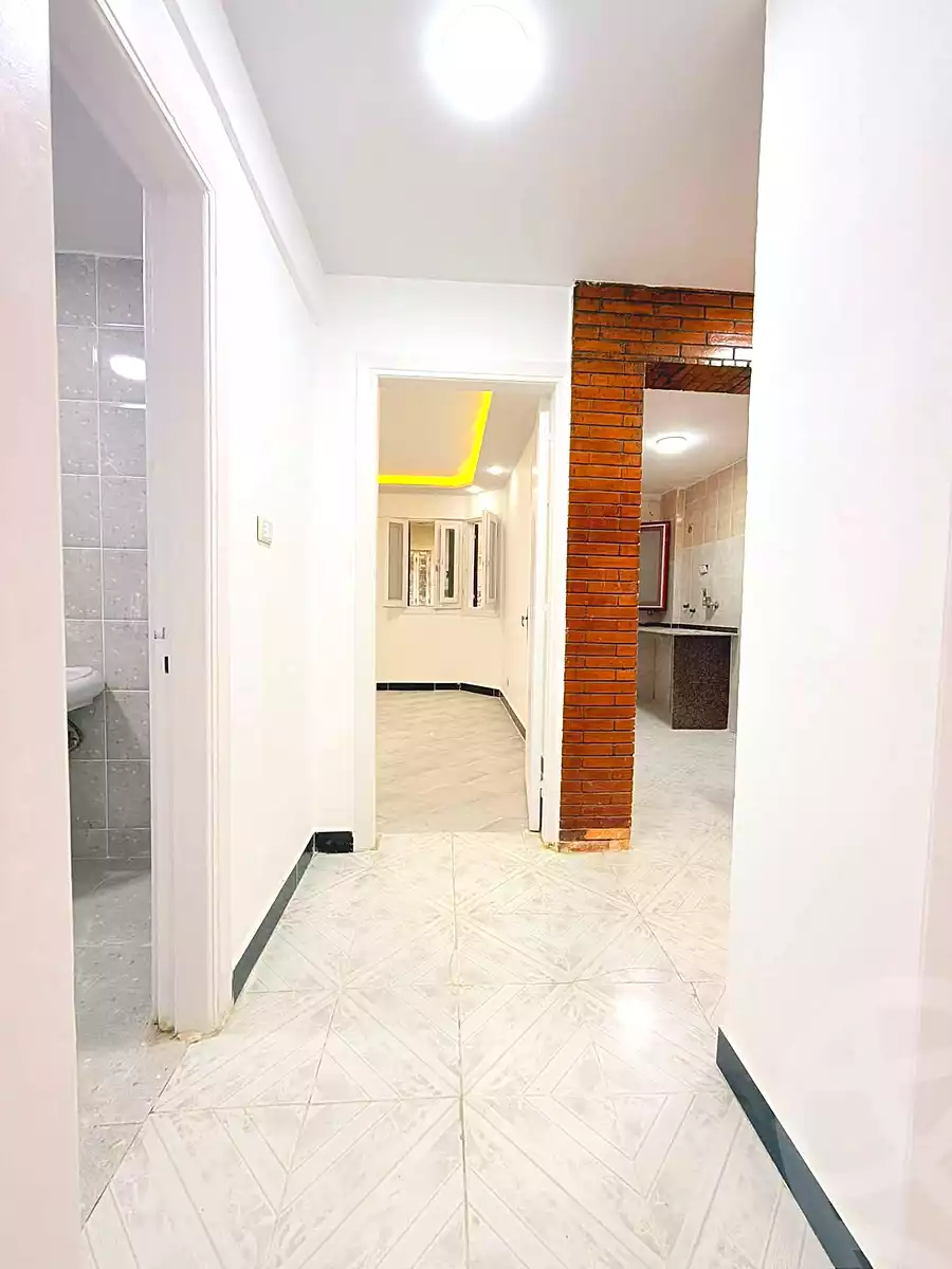 https://aqarmap.com.eg/ar/listing/7332902-for-sale-alexandria-al-agamy-shataa-el-nakheel