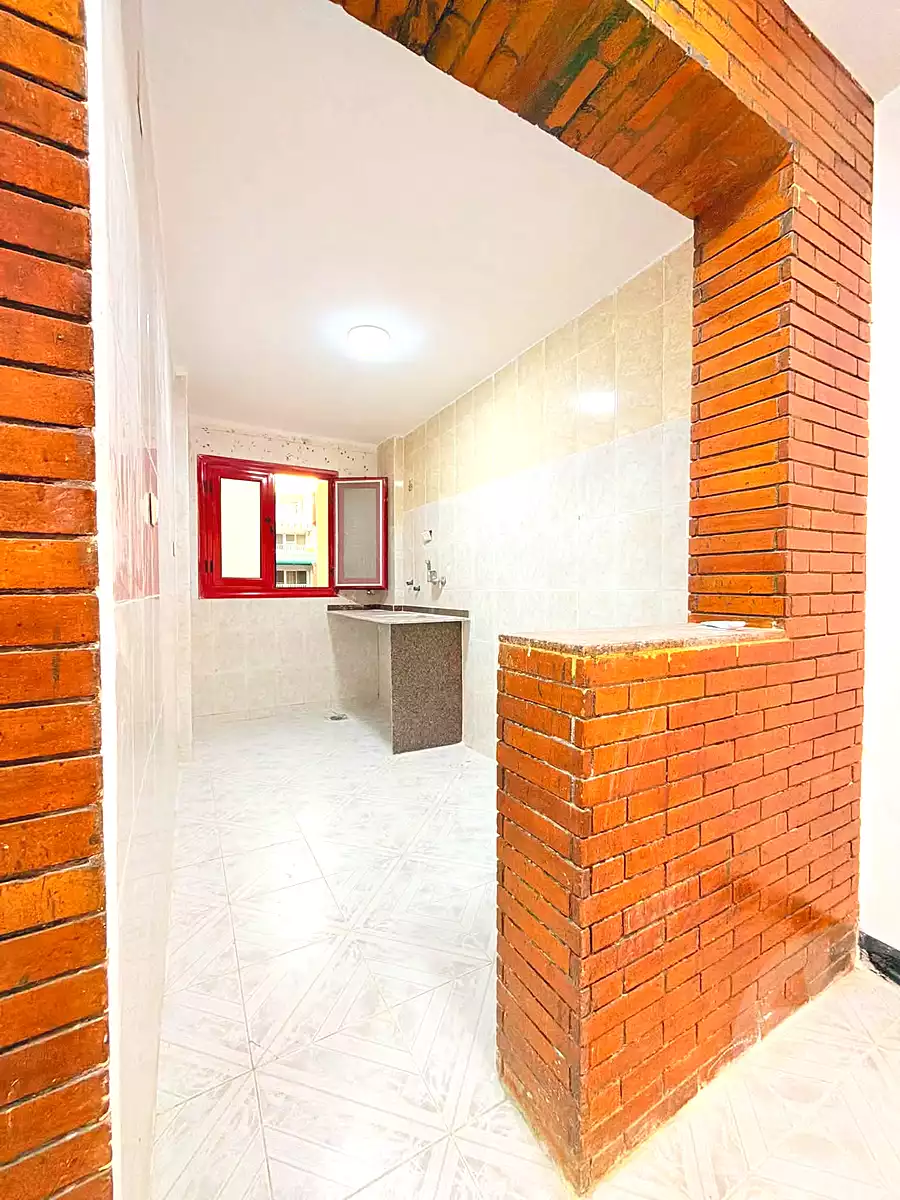 https://aqarmap.com.eg/ar/listing/7332902-for-sale-alexandria-al-agamy-shataa-el-nakheel