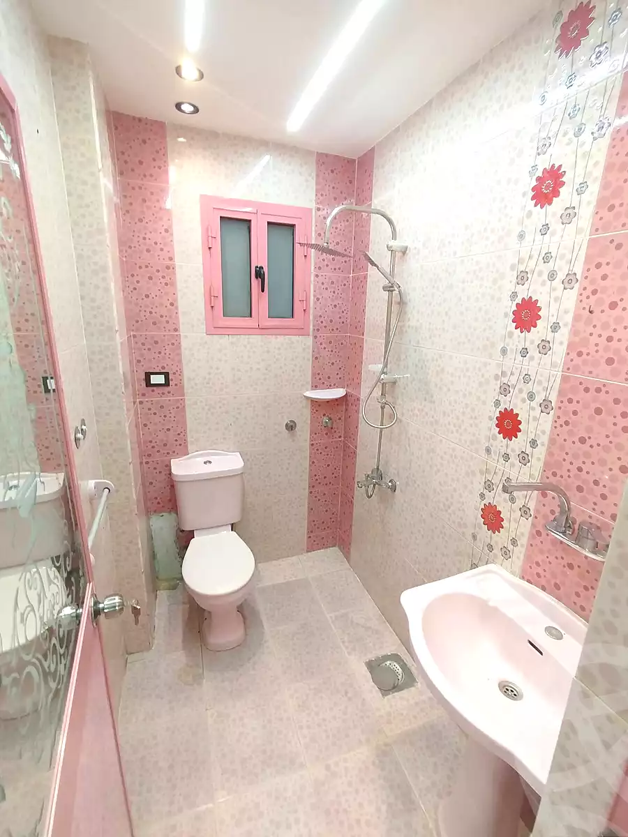 https://aqarmap.com.eg/en/listing/7332906-for-sale-alexandria-lsywf-el-falki