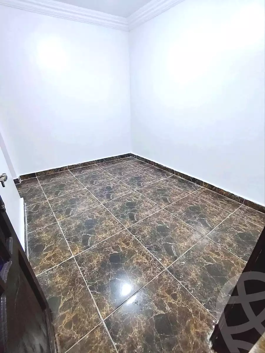 https://aqarmap.com.eg/ar/listing/7332925-for-sale-alexandria-el-asafra-l-sfr-qbly