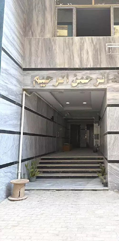 https://aqarmap.com.eg/ar/listing/7327323-for-rent-dakahlia-mansoura-hy-ljm