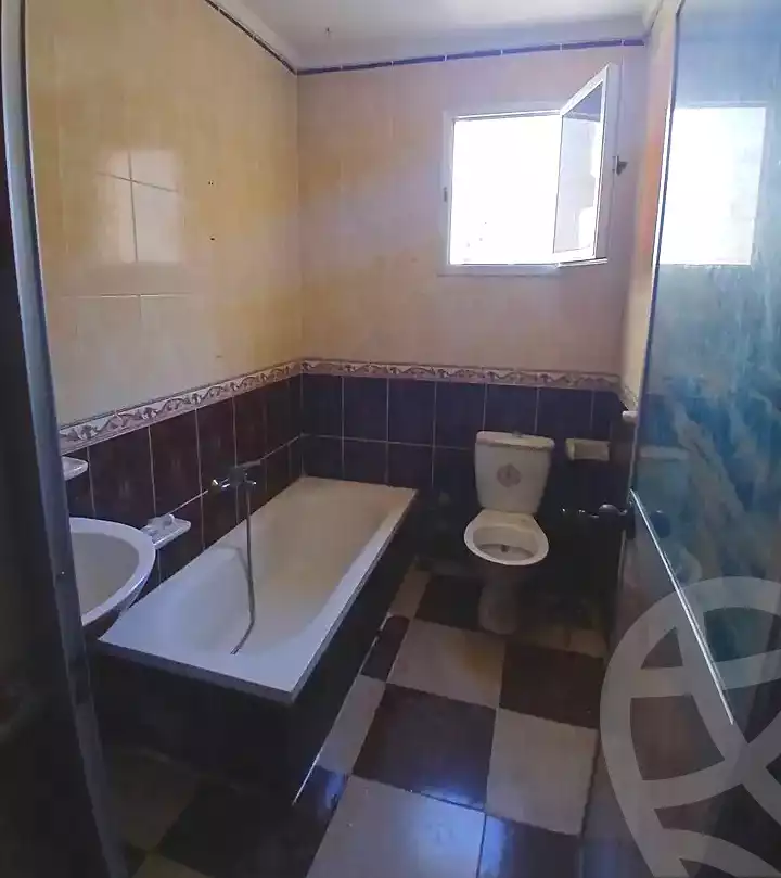 https://aqarmap.com.eg/ar/listing/7332969-for-sale-alexandria-lsywf-el-falki