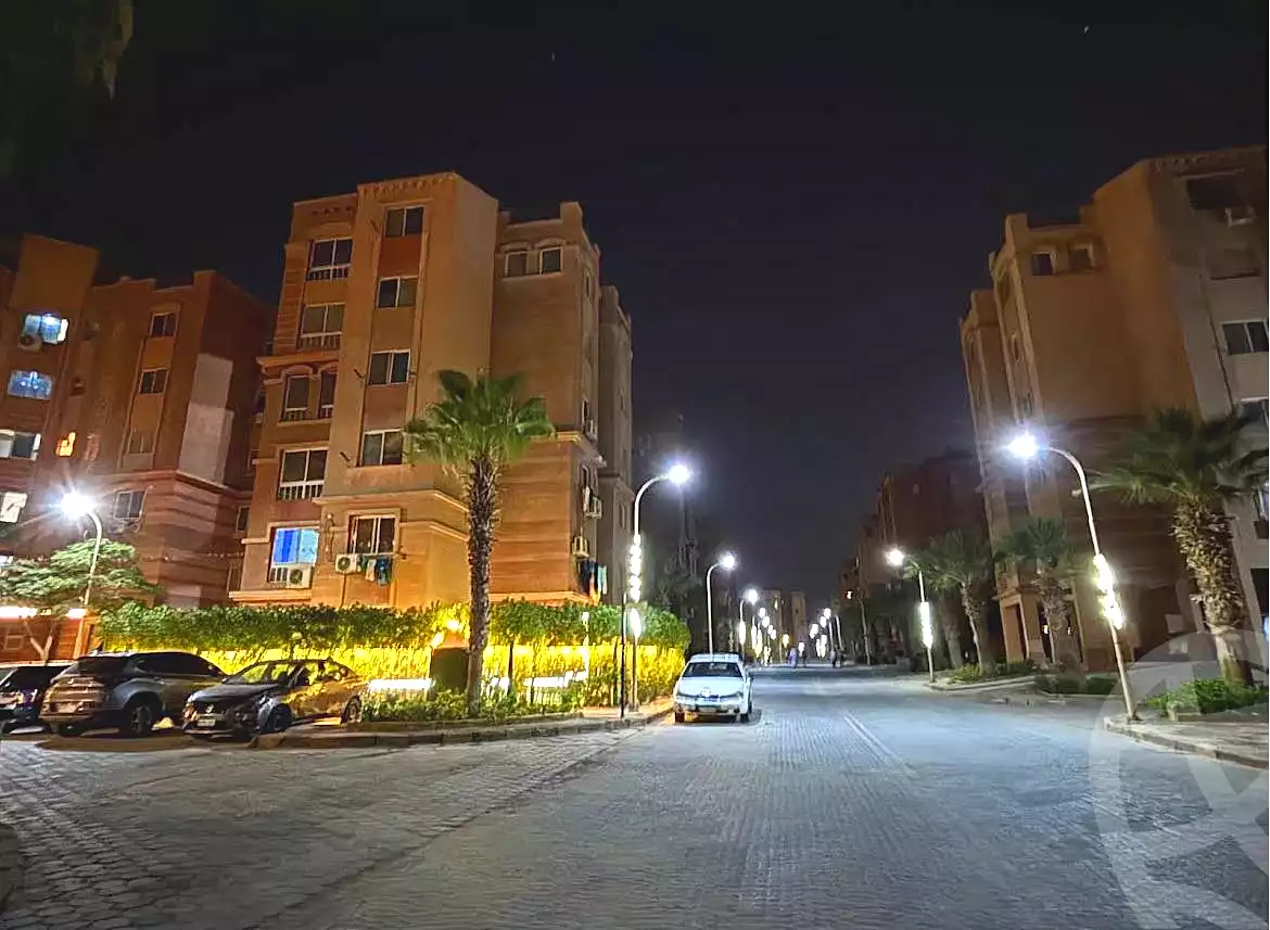 https://aqarmap.com.eg/ar/listing/7333293-for-rent-cairo-6th-of-october-hadaeq-october-compounds-lotus-compound