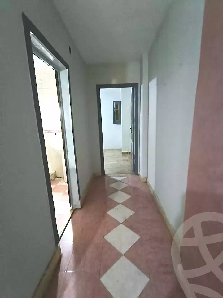 https://aqarmap.com.eg/ar/listing/7333390-for-rent-alexandria-sydy-bshr-sydy-bshr-bhry-shr-mhmd-njyb