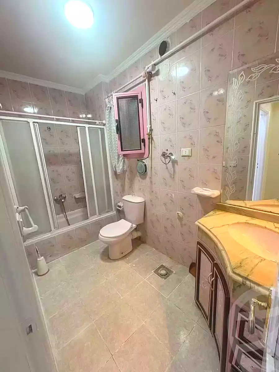 https://aqarmap.com.eg/ar/listing/7333469-for-sale-alexandria-sydy-bshr-sydy-bshr-bhry-shr-mhmwd-l-yswy
