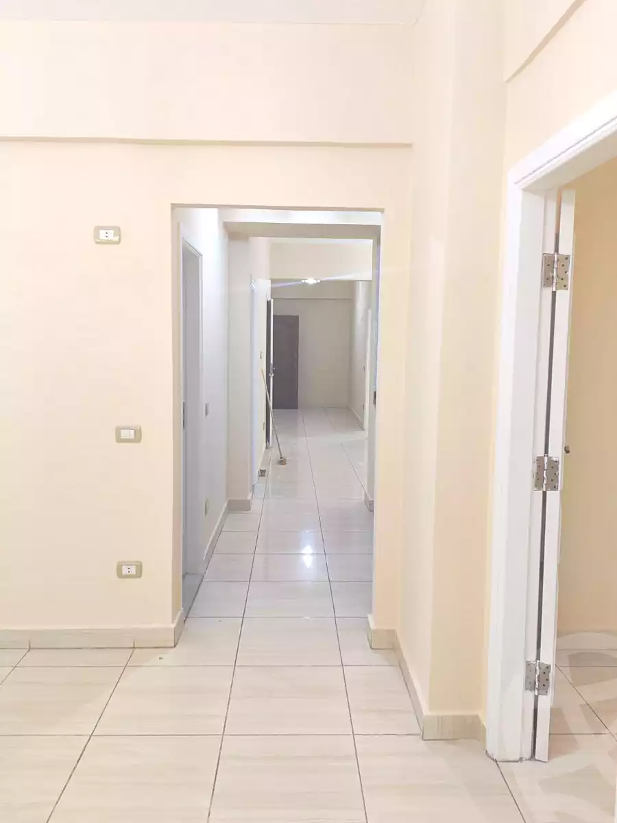 https://aqarmap.com.eg/ar/listing/7333541-for-rent-cairo-new-cairo-el-yassamin-el-yasmeen-2-jafar-ibn-abi-talib-st