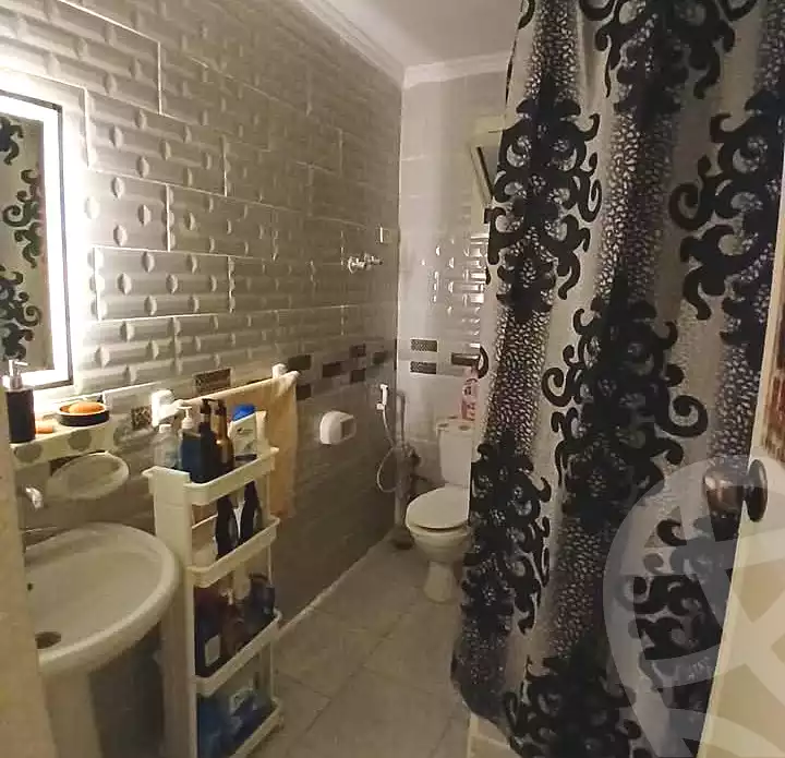 https://aqarmap.com.eg/en/listing/7334049-for-sale-alexandria-al-agamy-lbytsh-bianchiii