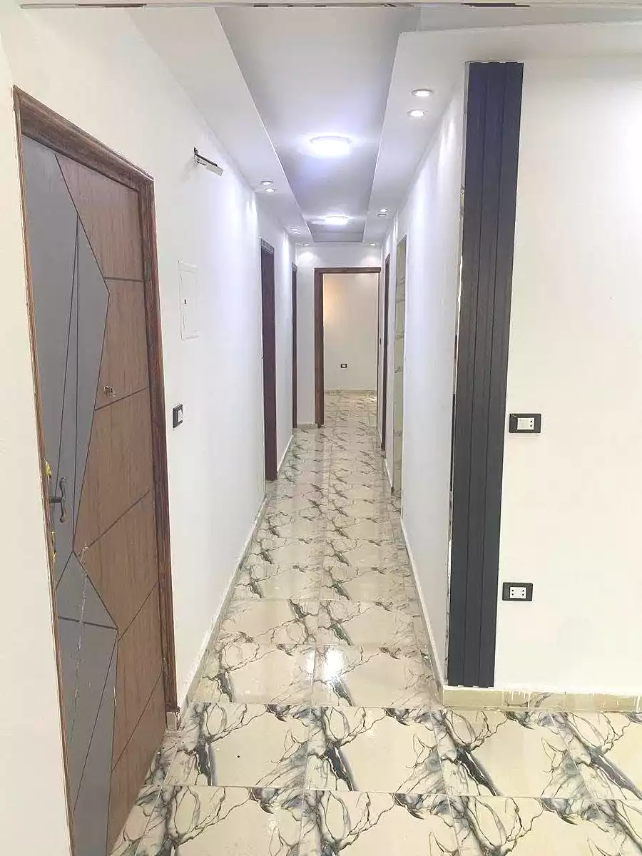 https://aqarmap.com.eg/ar/listing/7334222-for-sale-cairo-ain-shams-jsr-lswys