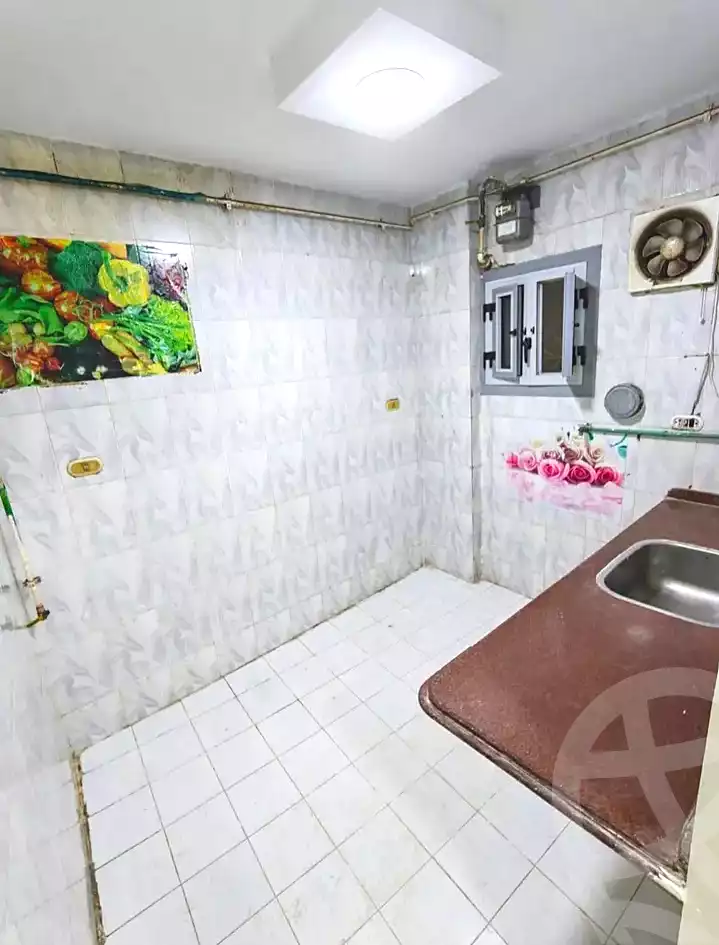 https://aqarmap.com.eg/ar/listing/7334355-for-sale-alexandria-al-agamy-el-hanouvel