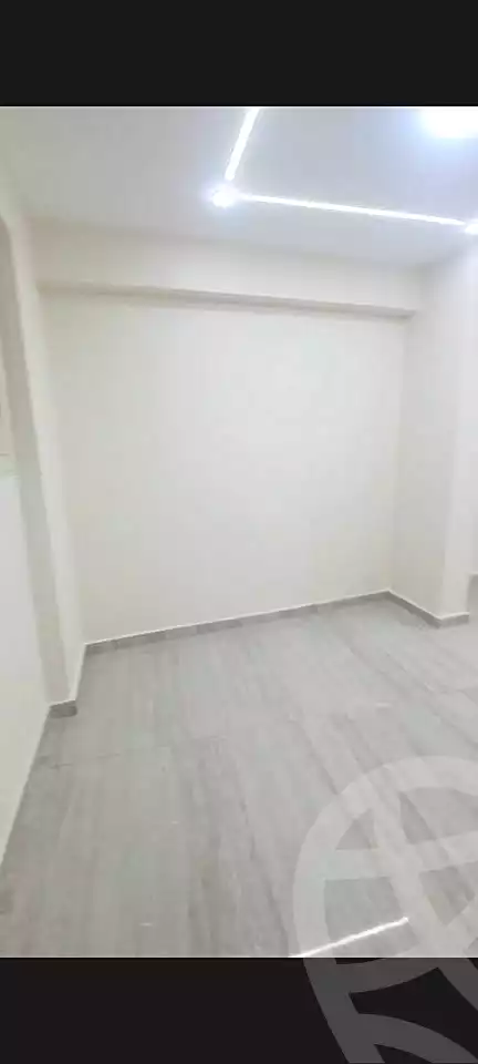 https://aqarmap.com.eg/ar/listing/7334359-for-sale-alexandria-el-asafra-shr-45