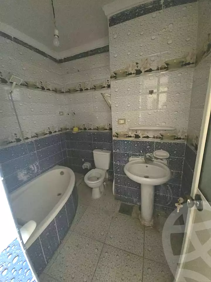 https://aqarmap.com.eg/ar/listing/7334379-for-sale-alexandria-sydy-bshr-sydy-bshr-bhry-gamal-abd-el-nasir-st