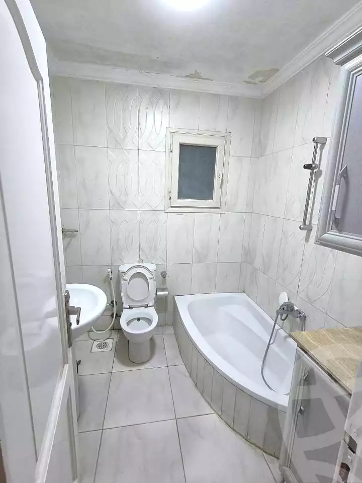 https://aqarmap.com.eg/en/listing/7334456-for-sale-alexandria-el-mandara-tryq-ljysh