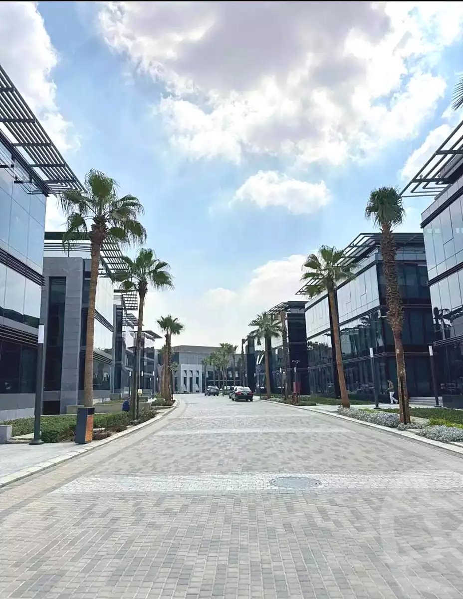 https://aqarmap.com.eg/en/listing/7334550-for-rent-cairo-new-cairo-compounds-cairo-business-park