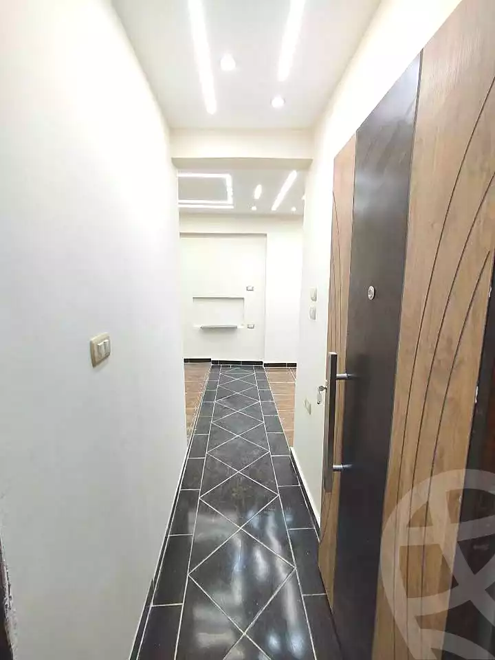 https://aqarmap.com.eg/en/listing/7334573-for-sale-alexandria-lsywf-el-falki