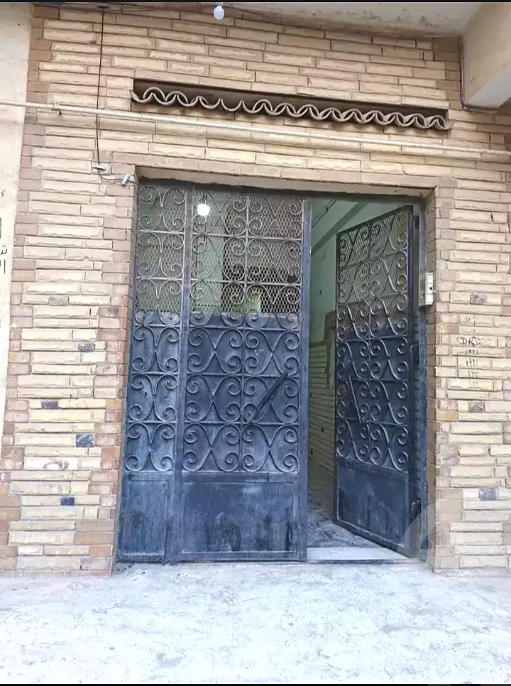 https://aqarmap.com.eg/ar/listing/7334654-for-sale-alexandria-al-agamy-el-hanouvel