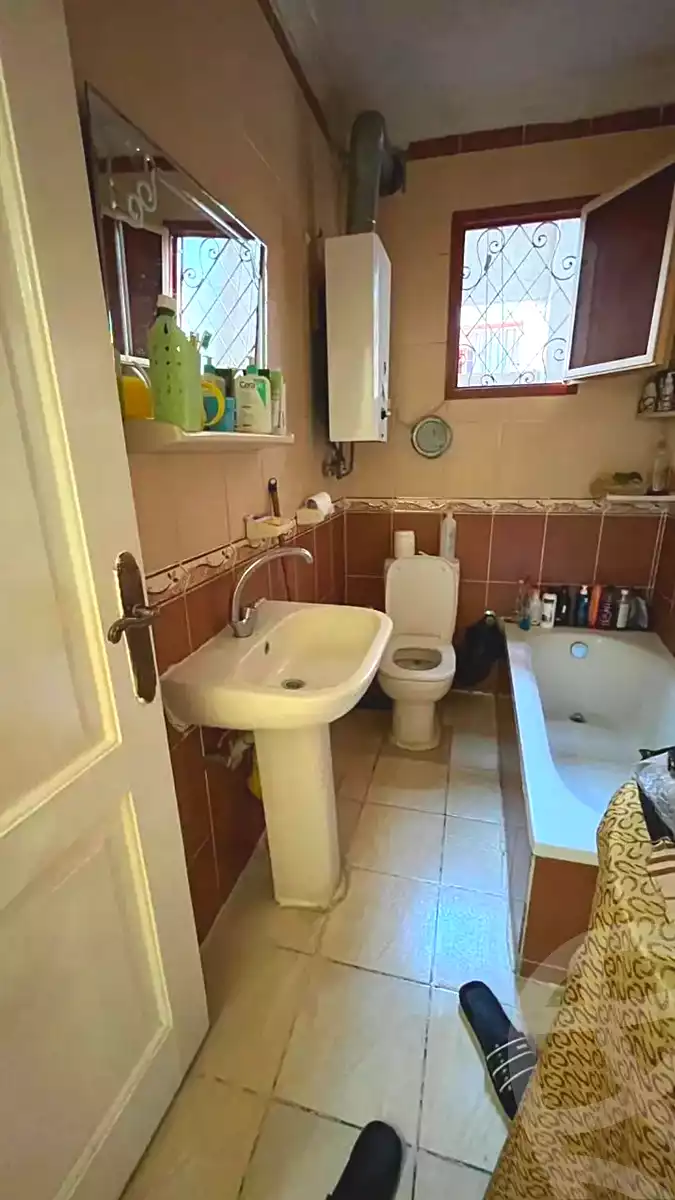 https://aqarmap.com.eg/en/listing/7334693-for-sale-alexandria-moharram-bey-ragheb-pasha-st