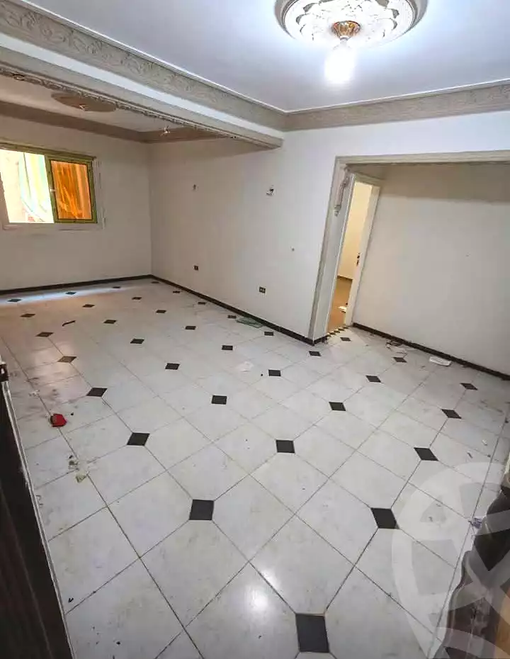 https://aqarmap.com.eg/en/listing/7334764-for-sale-alexandria-al-agamy-el-hanouvel-radwan-st