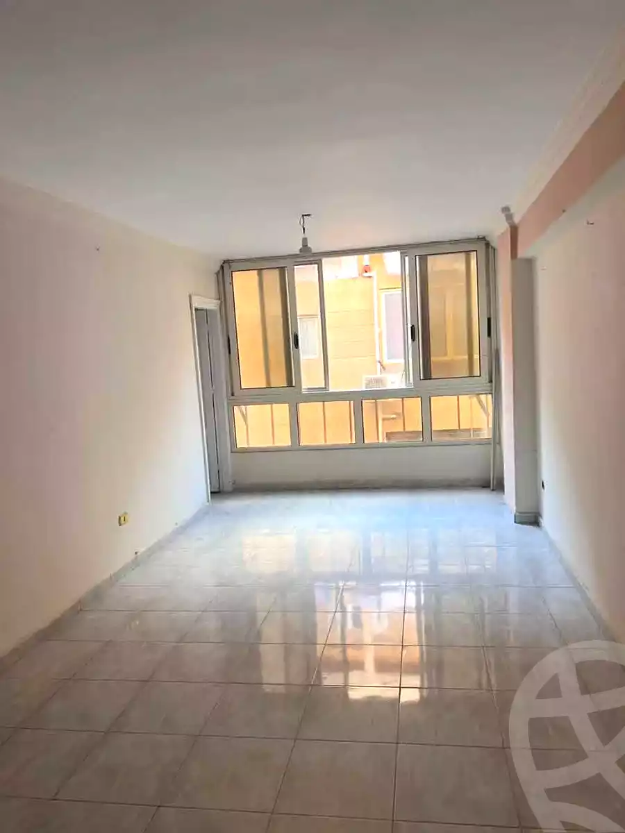 https://aqarmap.com.eg/ar/listing/7334767-for-sale-alexandria-lsywf