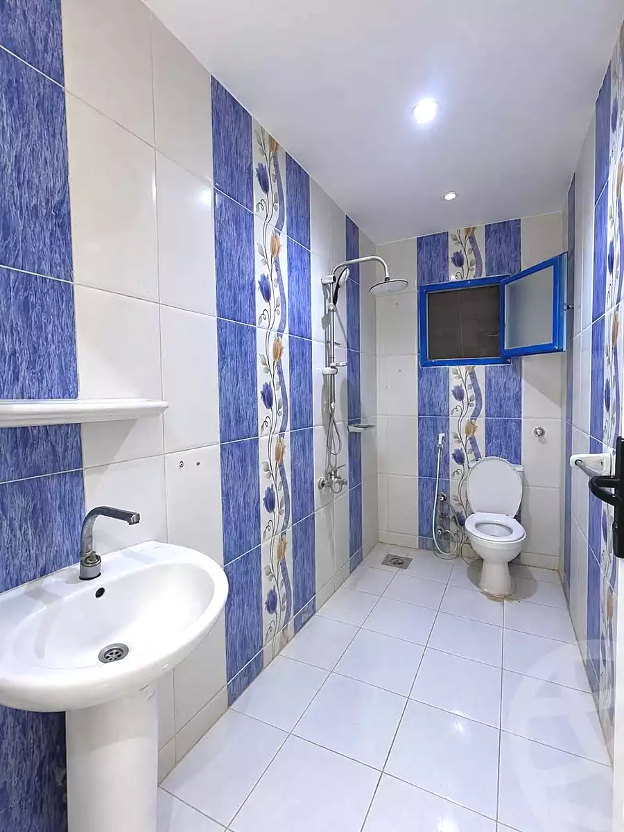 https://aqarmap.com.eg/en/listing/7334768-for-sale-alexandria-al-agamy-lbytsh