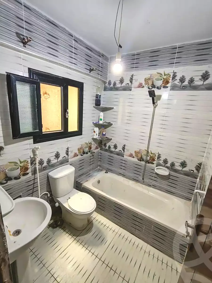https://aqarmap.com.eg/en/listing/7334783-for-sale-alexandria-al-agamy-el-hanouvel-kasr-al-quiri-st-1