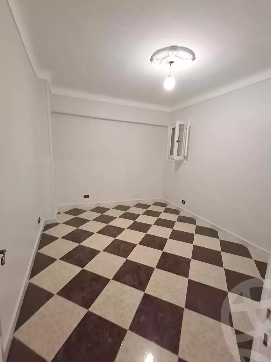 https://aqarmap.com.eg/ar/listing/7334796-for-sale-alexandria-lsywf-el-falki
