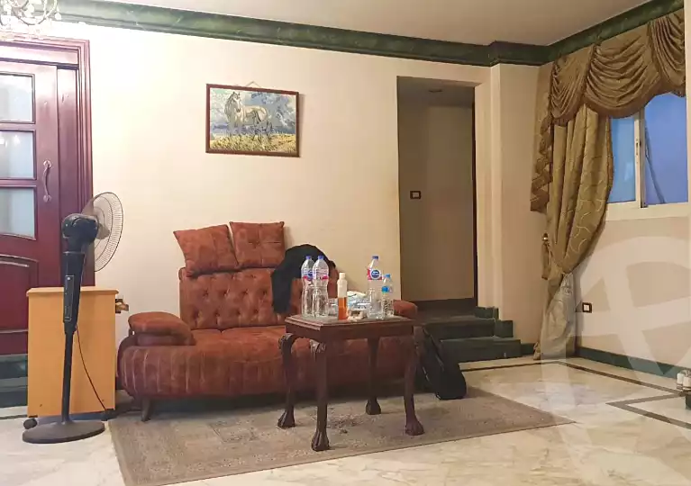 https://aqarmap.com.eg/en/listing/7335159-for-sale-cairo-el-zaytun-lzytwn-lbhry-salim-al-awal-st