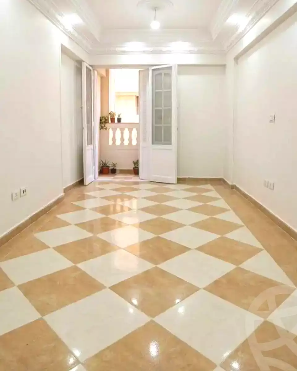 https://aqarmap.com.eg/ar/listing/7335170-for-sale-alexandria-sydy-bshr-sydy-bshr-bhry-ali-hipa-st